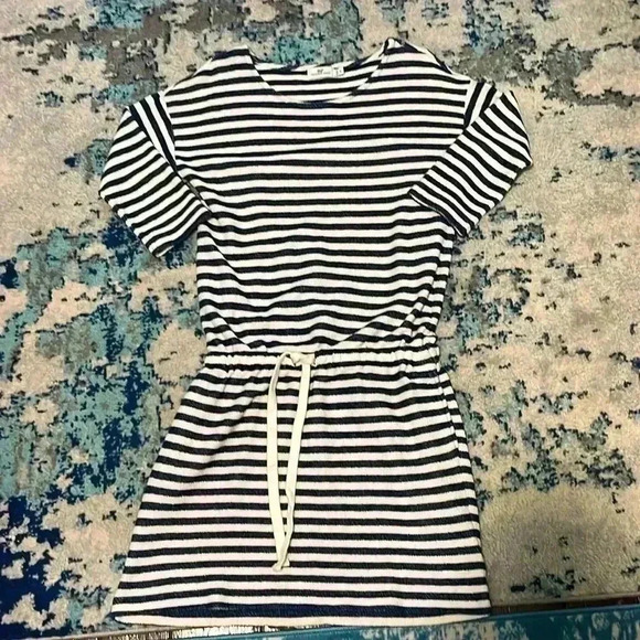 When you advance Terry cloth drawstring pocket cover-up dress S NWOT - Picture 1 of 6